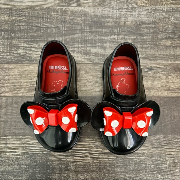 🆕 Mini Melissa + Minnie Black Glossy Shoes size 5 (walker and toddlers) - Picture 4 of 6